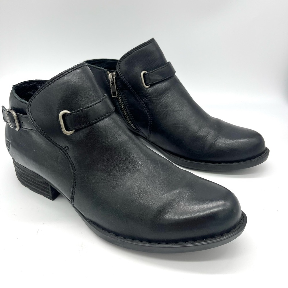 Born Kristina Black Leather Ankle Bootie w Low Heel & Adjustable Strap Size 9M